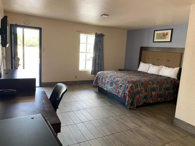 Texas Inn סגווין מראה חיצוני תמונה